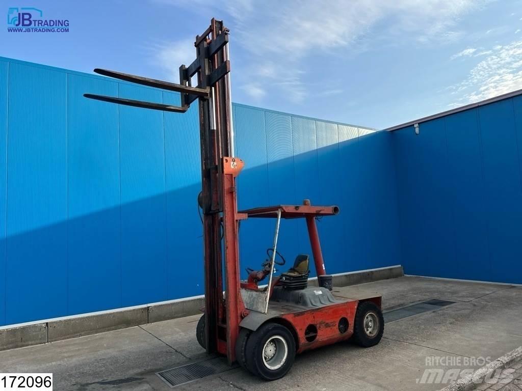 Manitou MI60C شاحنات الديزل