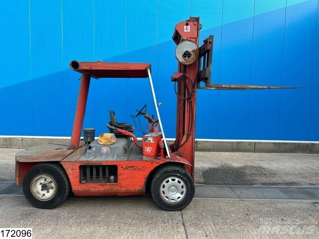 Manitou MI60C شاحنات الديزل