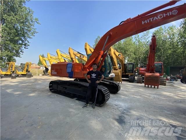 Hitachi EX 200 حفارات زحافة