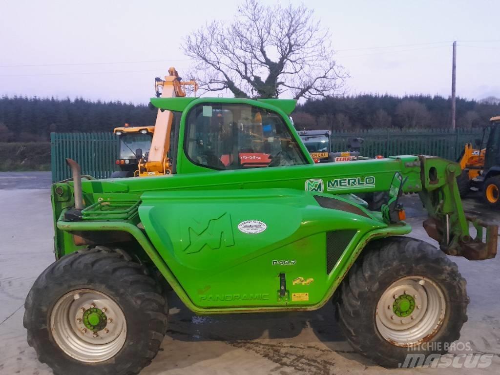 Merlo P 40.7 مناولات متداخلة