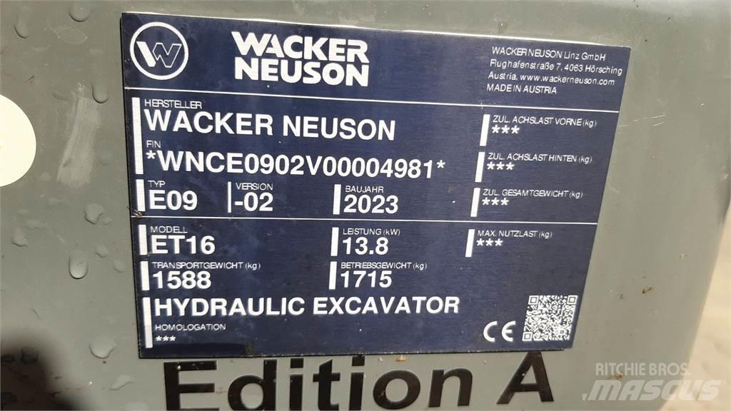 Wacker Neuson ET16 حفارات زحافة