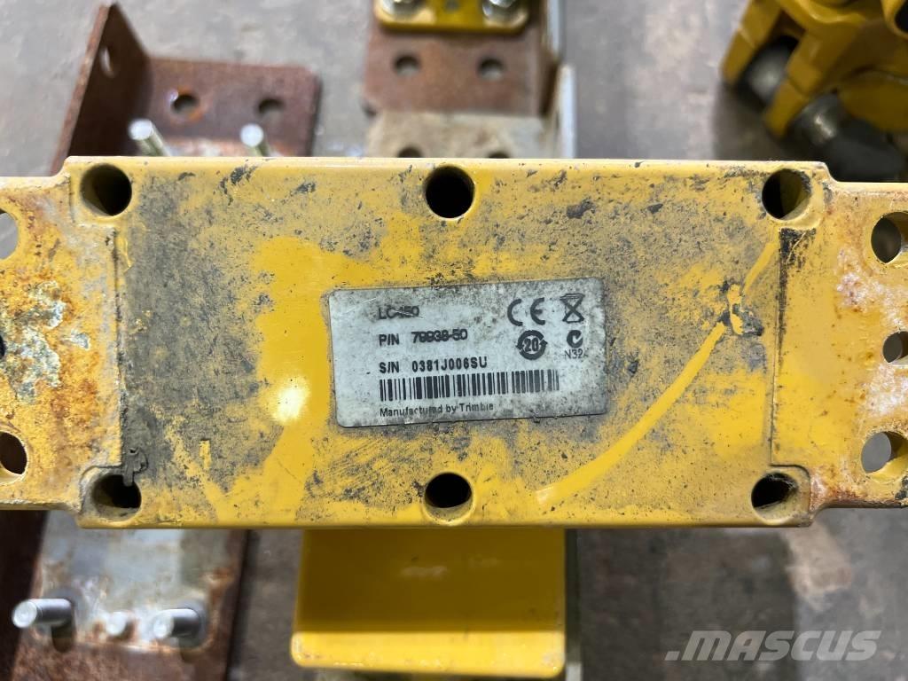 Trimble GPS GSC900 مكونات أخرى