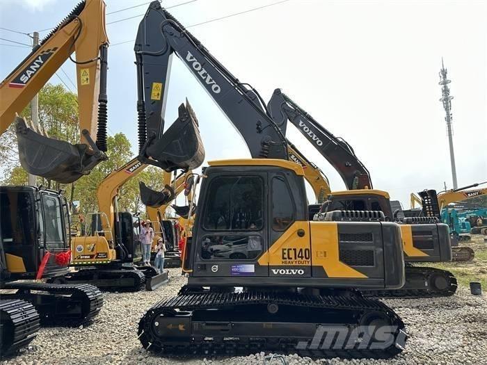 Volvo EC140 حفارات زحافة