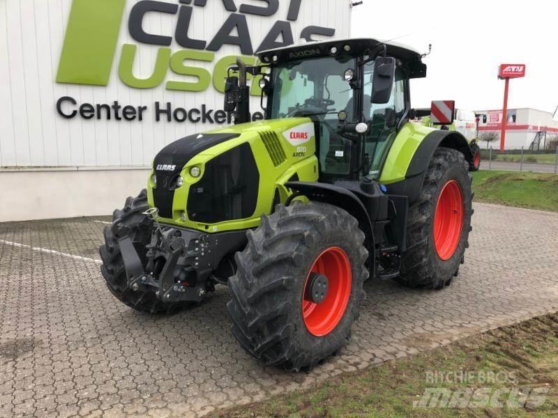 CLAAS AXION 870 الجرارات