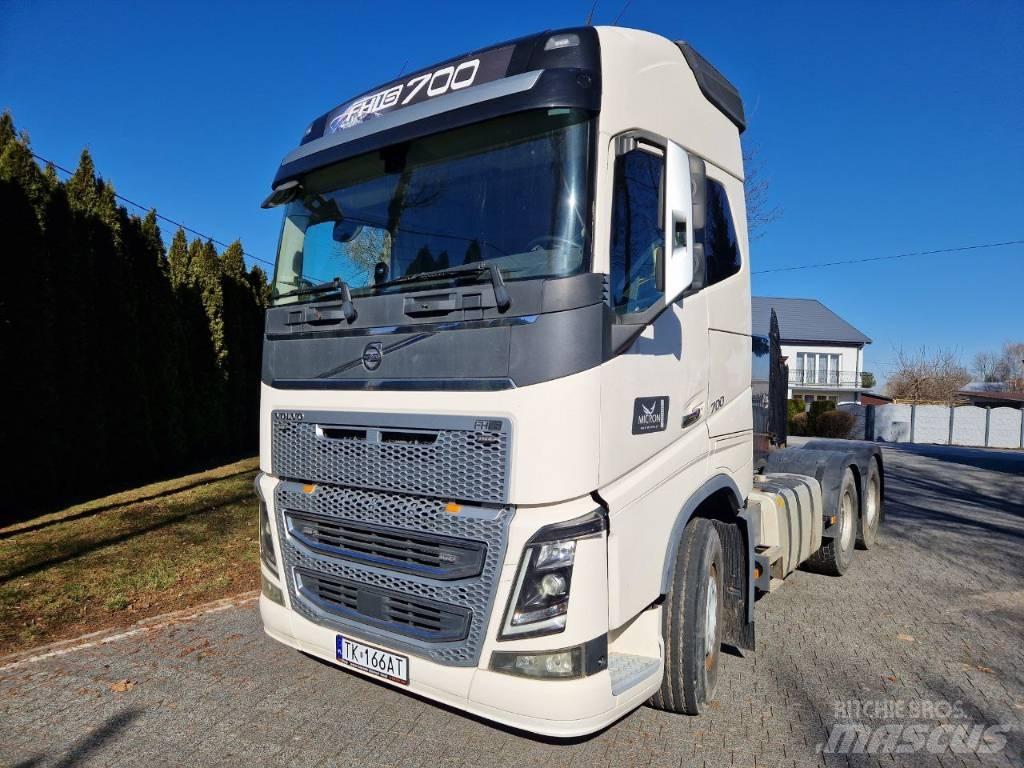 Volvo FH 16 700 وحدات الجر