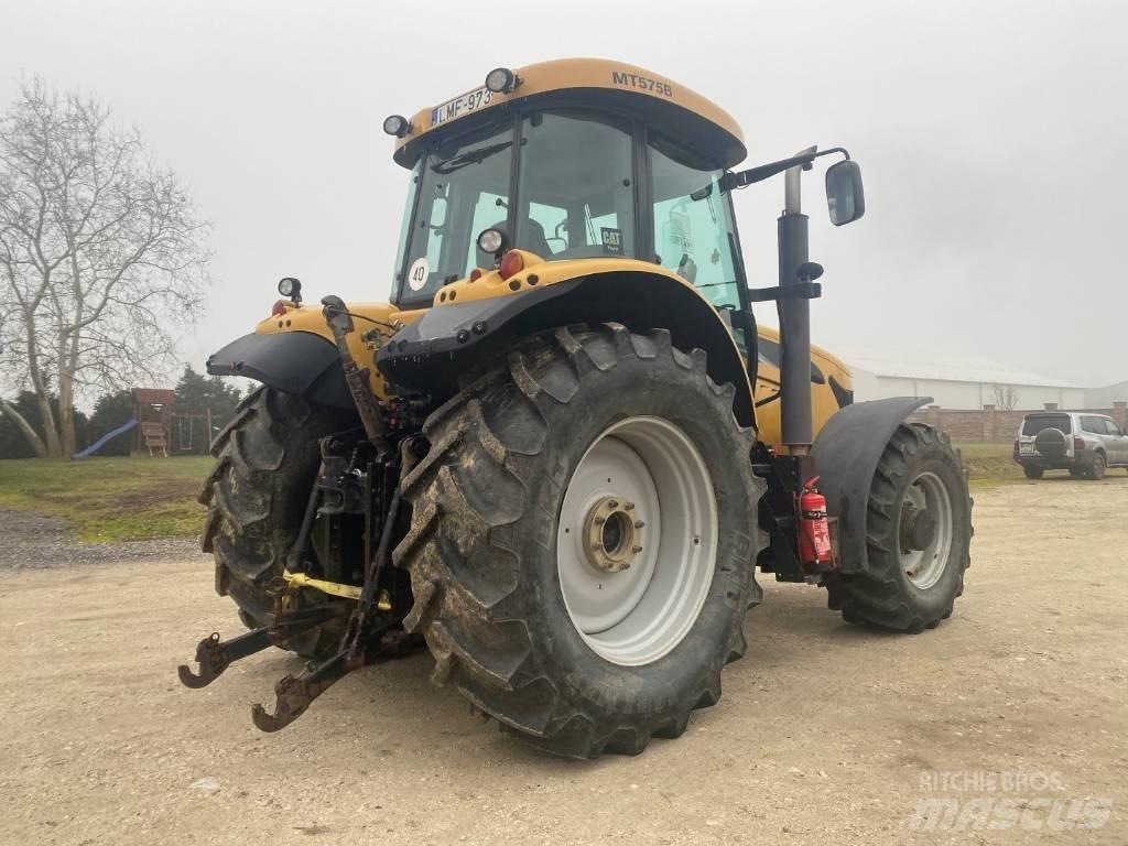 Challenger MT 575 B الجرارات