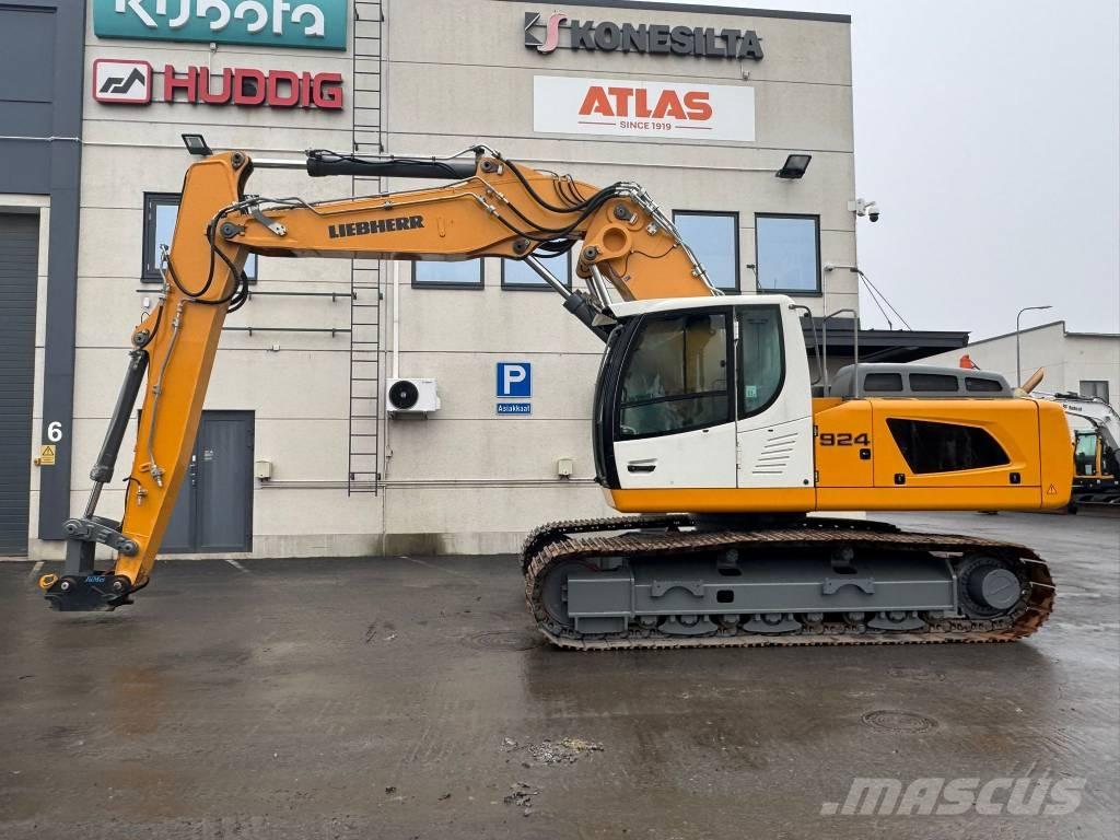 Liebherr R 924 SLC حفارات زحافة