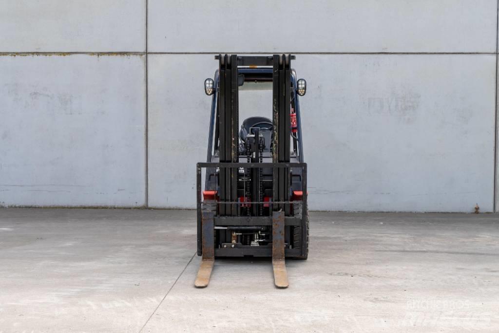 Manitou MI 25 D شاحنات الديزل