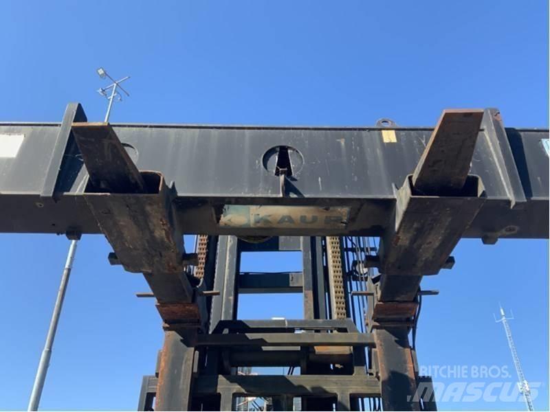 Kalmar KLMV 42-1200 مناولات حاويات