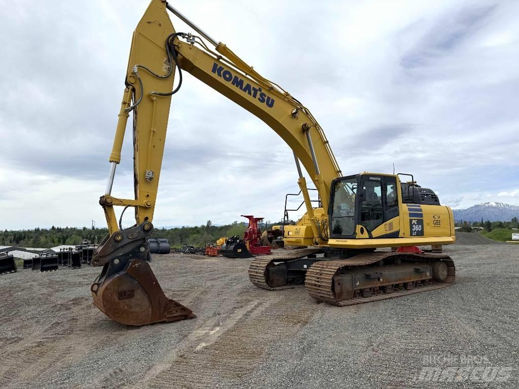 Komatsu PC360 LC-11 حفارات زحافة