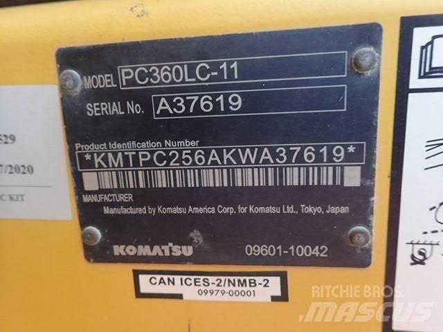 Komatsu PC360 LC-11 حفارات زحافة