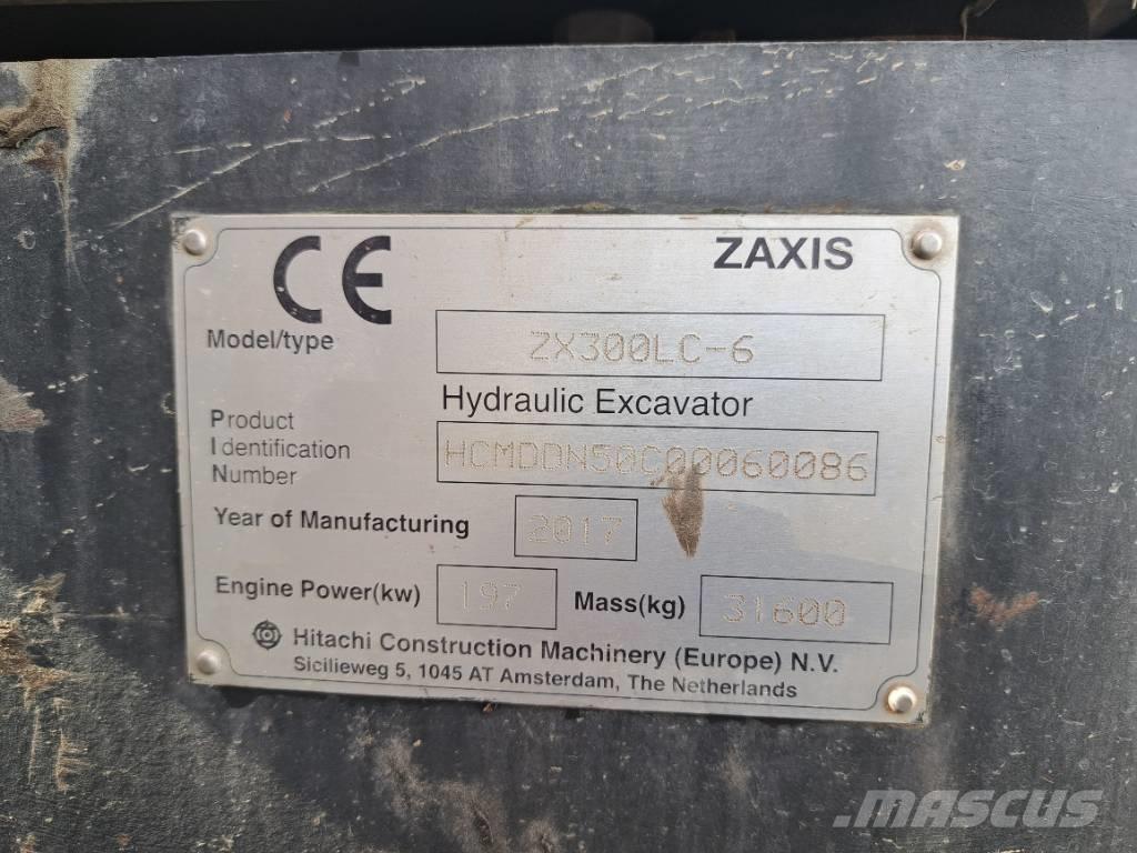 Hitachi ZX 300 LC-6 حفارات زحافة