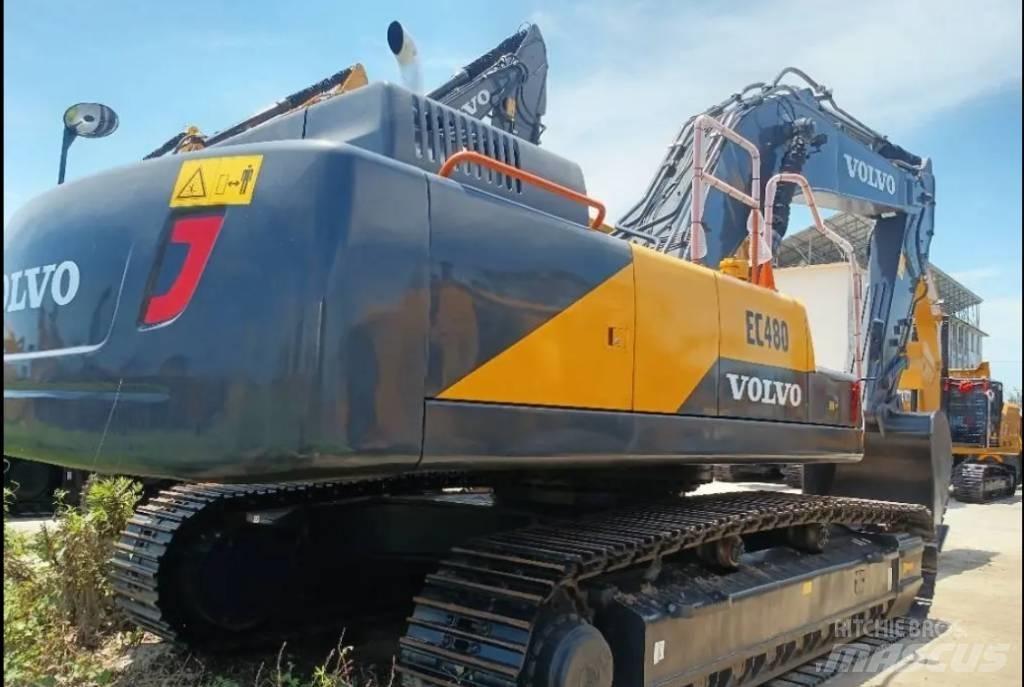 Volvo 480D حفارات زحافة