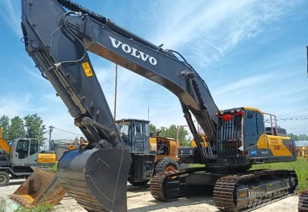 Volvo 480D حفارات زحافة