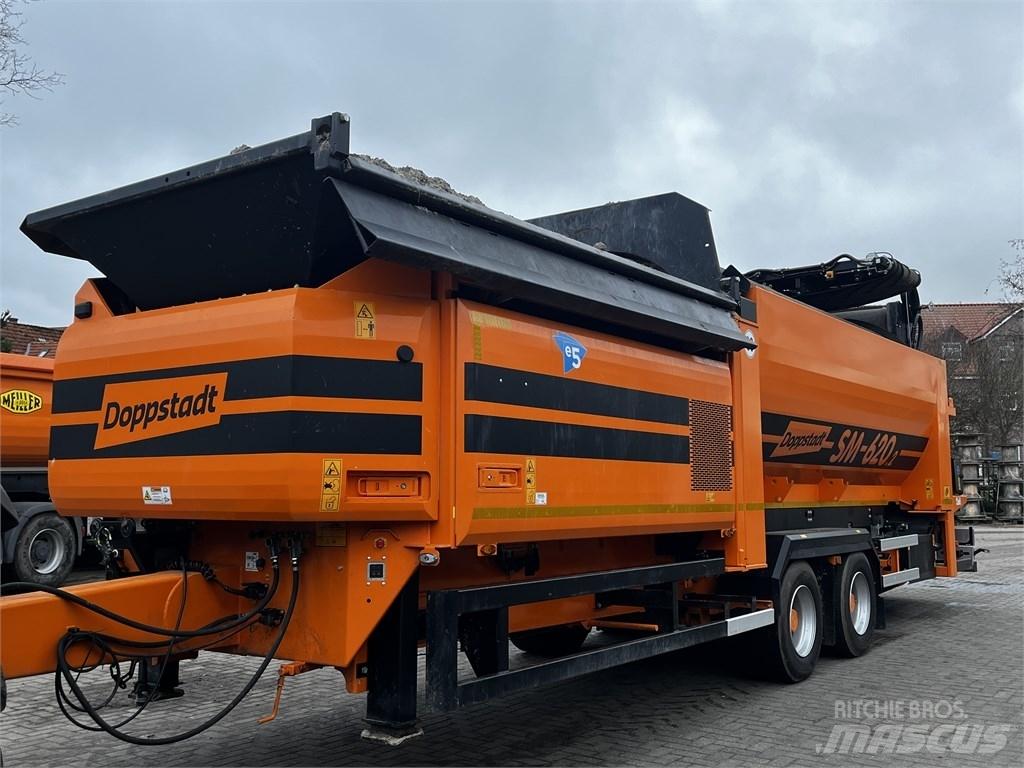 Doppstadt SM 620 أجهزة فحص متنقلة