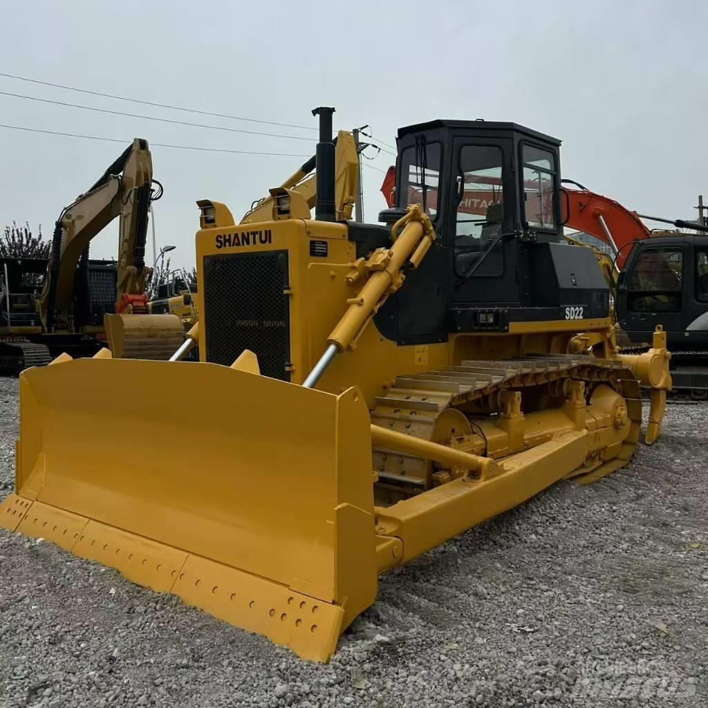 Shantui SD 22 بلدوزرات مجنزرة