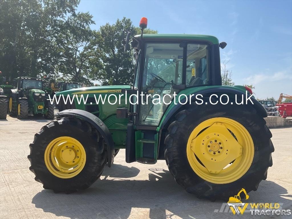John Deere 6430 الجرارات