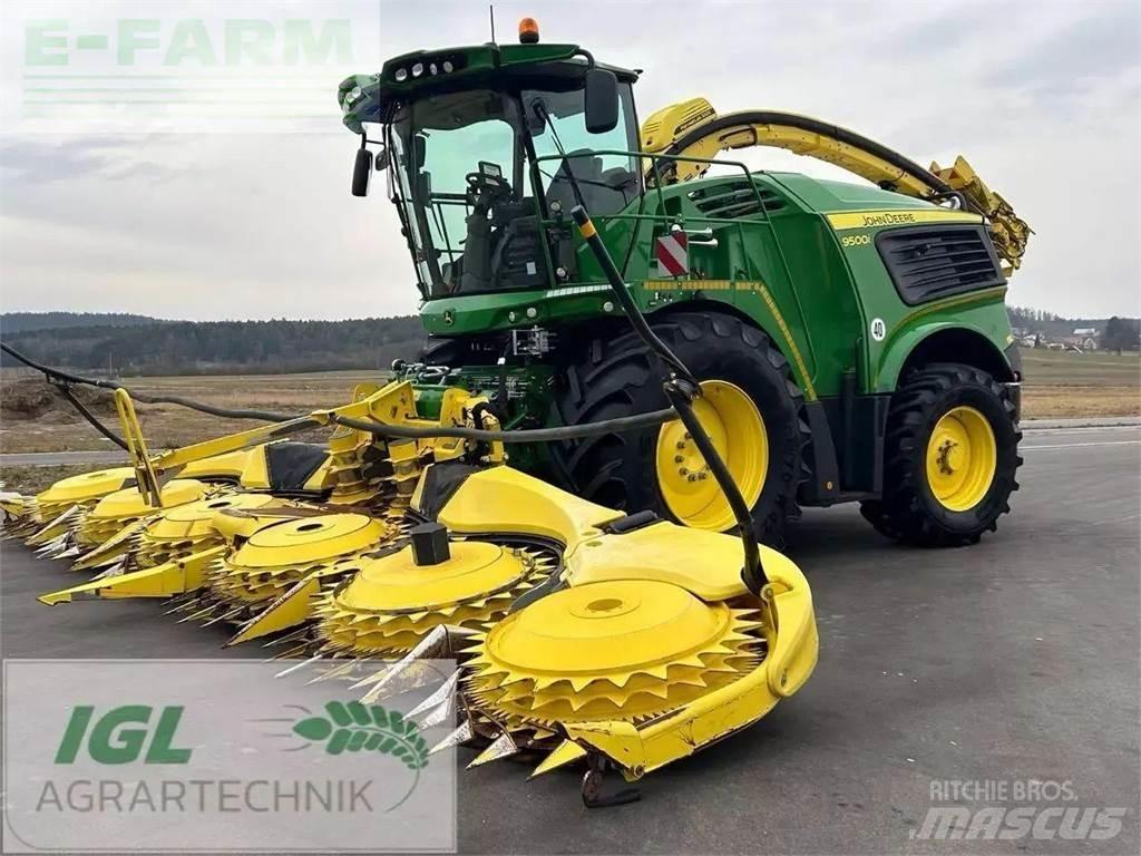 John Deere 9500i علافات ذاتية الدفع