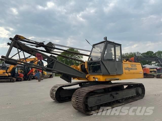 Sennebogen S 1225 R حفارات ساحبة
