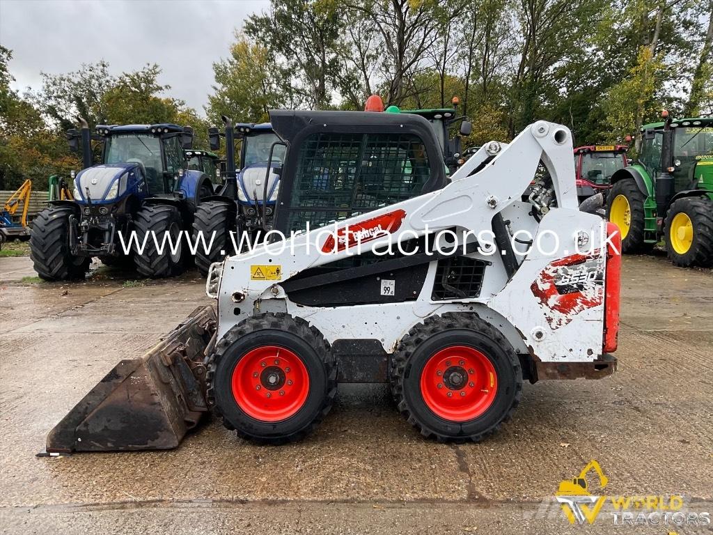 Bobcat S 530 لوادر انزلاقية التوجيه