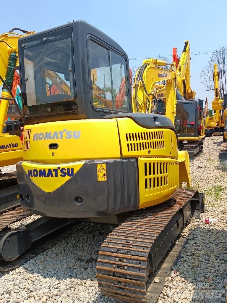 Komatsu PC 55 MR حفارات صغيرة أقل من 7 طن (حفارات صغيرة)
