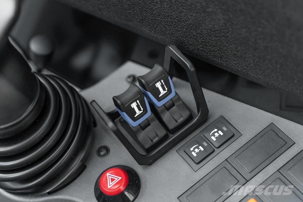 Manitou MT 1135 مناولات متداخلة