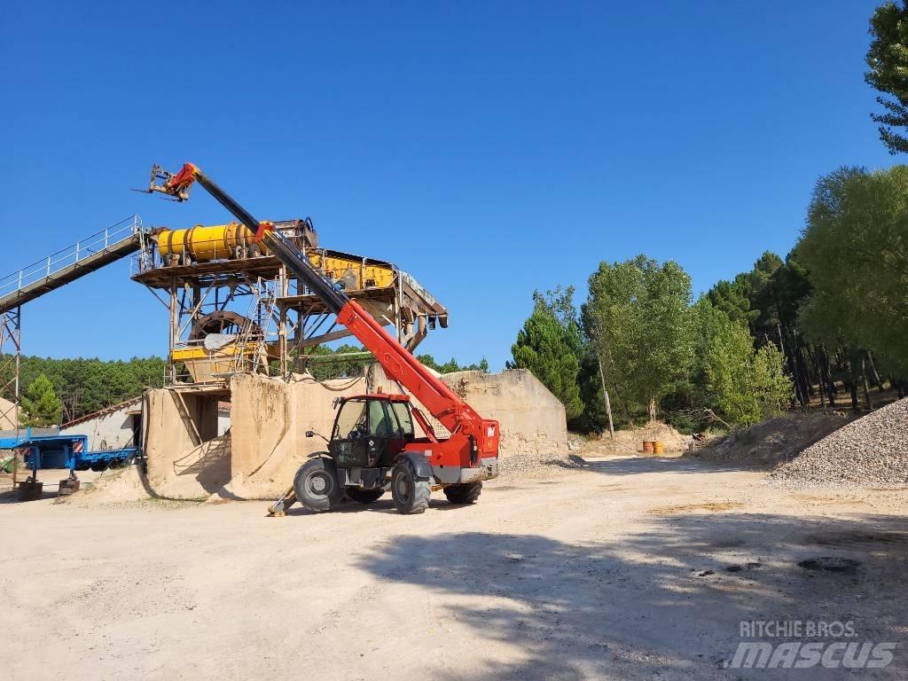 JCB 535-140 535-140 مناولات متداخلة