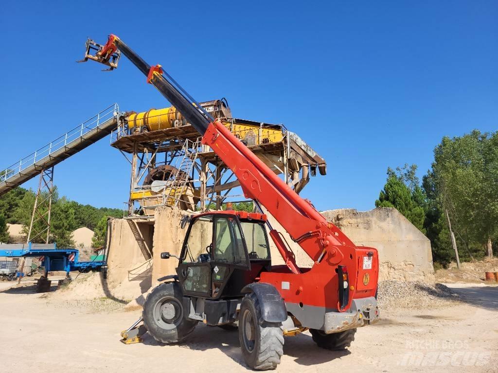 JCB 535-140 535-140 مناولات متداخلة
