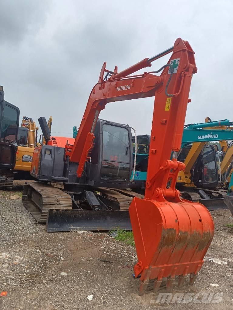 Hitachi ZX 70 حفارات زحافة
