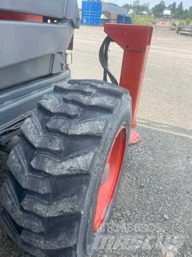 SkyJack SJ 9250 رافعات مقصية الشكل
