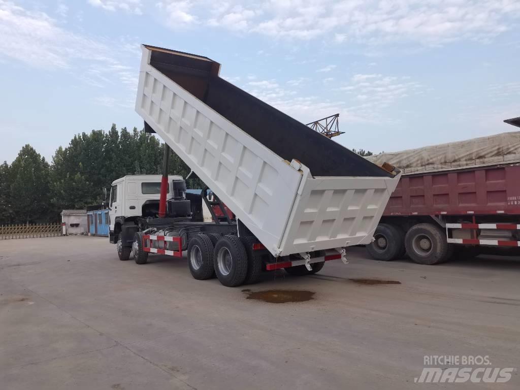 Howo 371 8x4 شاحنات قلابة