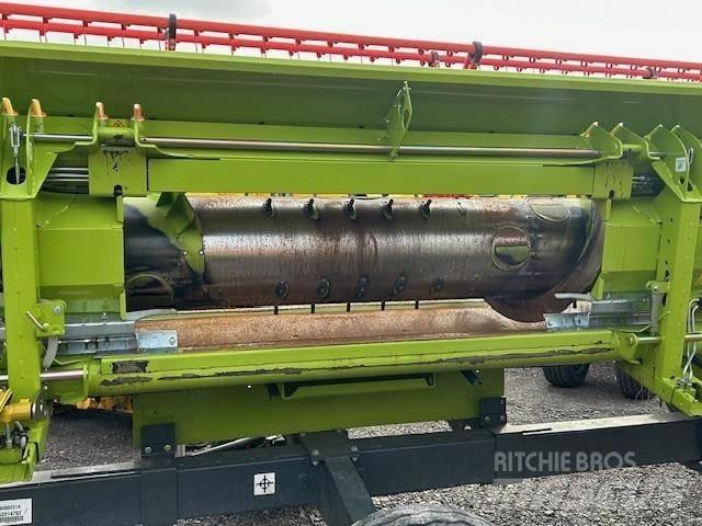 CLAAS TRION 660 حصادات