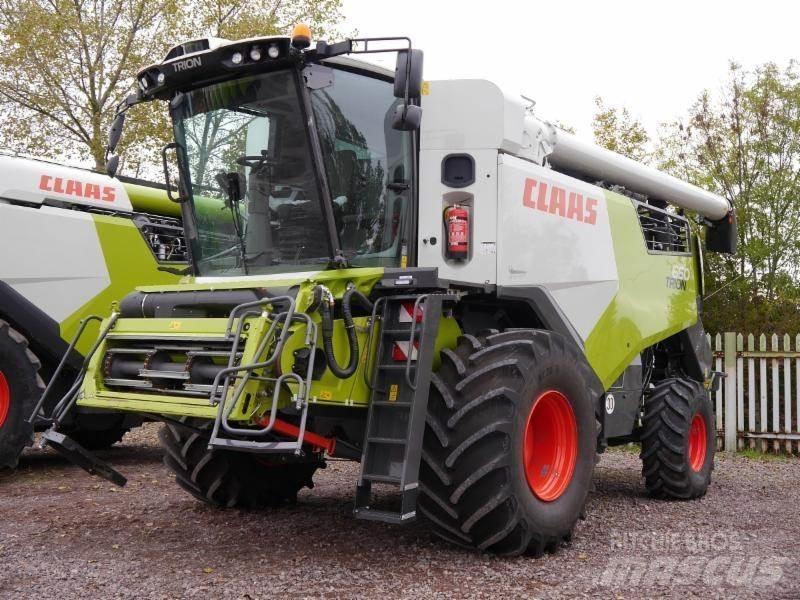 CLAAS TRION 660 حصادات