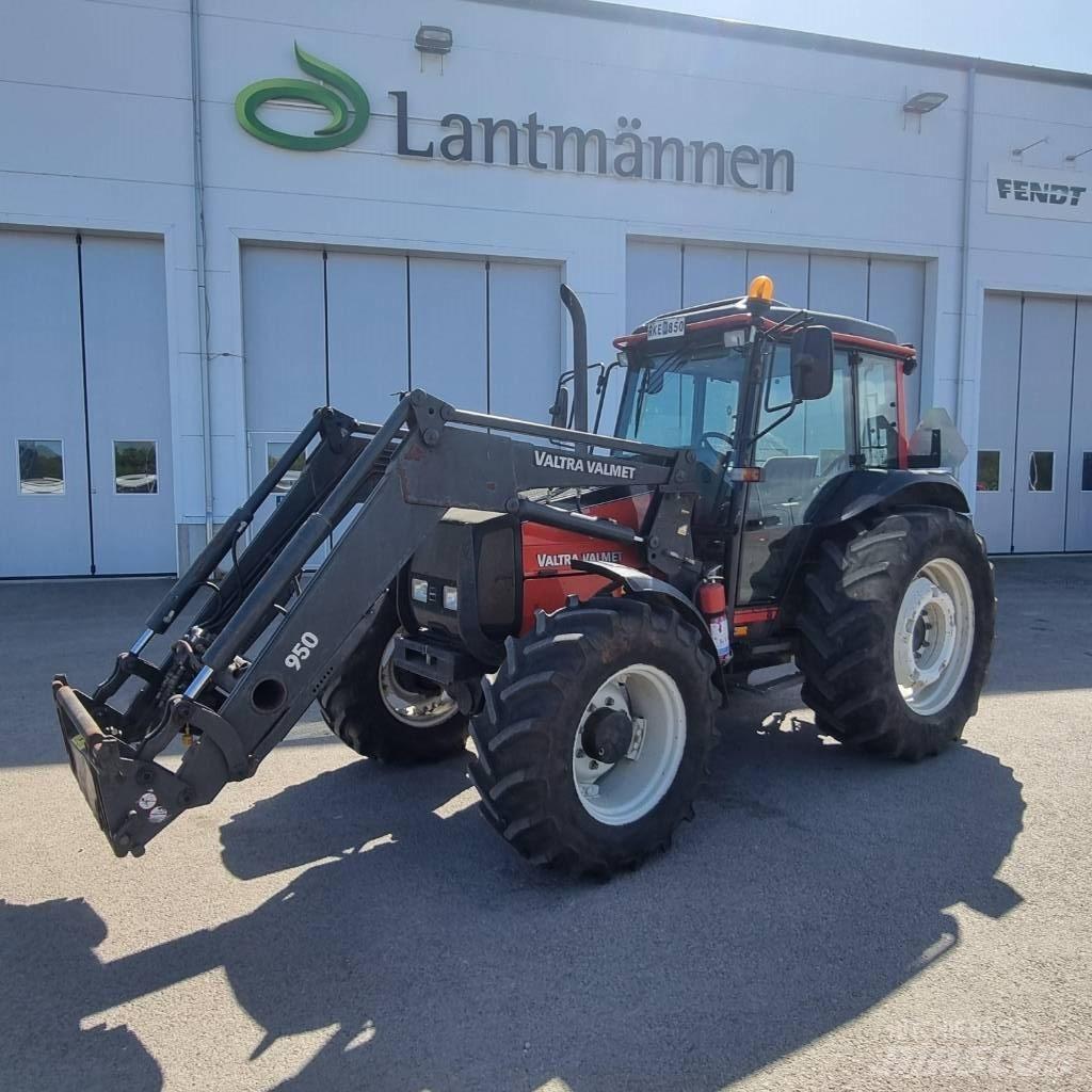 Valtra Valmet 900 الجرارات