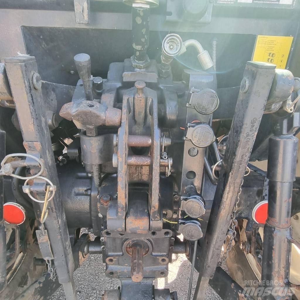 Valtra Valmet 900 الجرارات