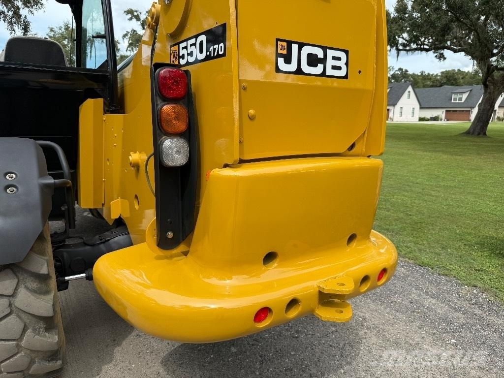 JCB 550-170 مناولات متداخلة