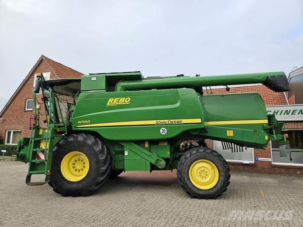 John Deere W540 حصادات
