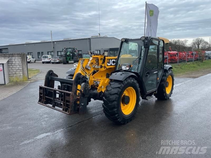 JCB 527-58 Agri مناولات متداخلة