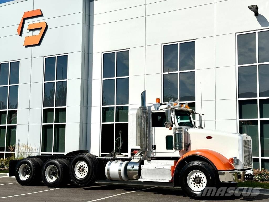 Peterbilt 367 وحدات الجر