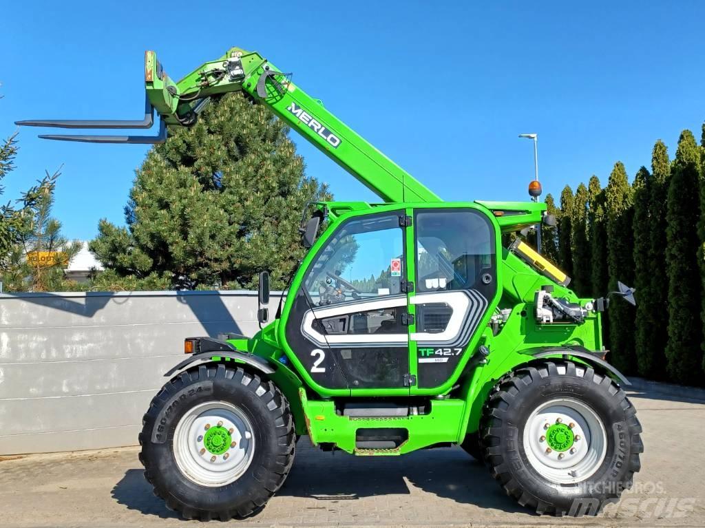 Merlo TF 42.7 مناولات متداخلة