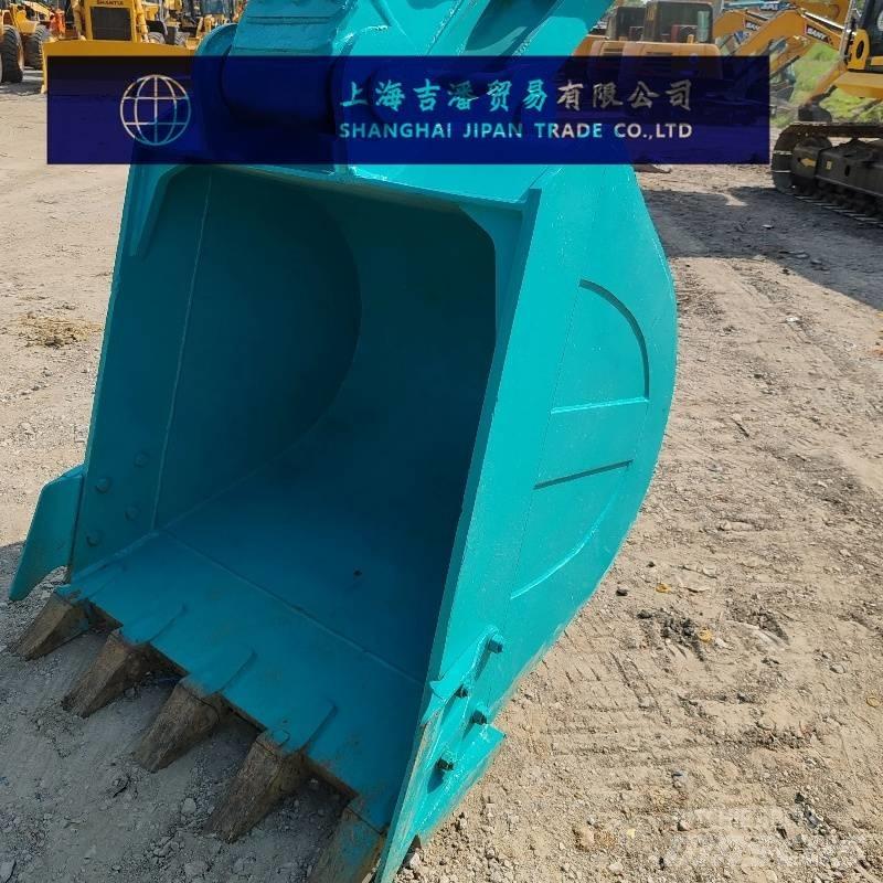 Kobelco 210 حفارات زحافة