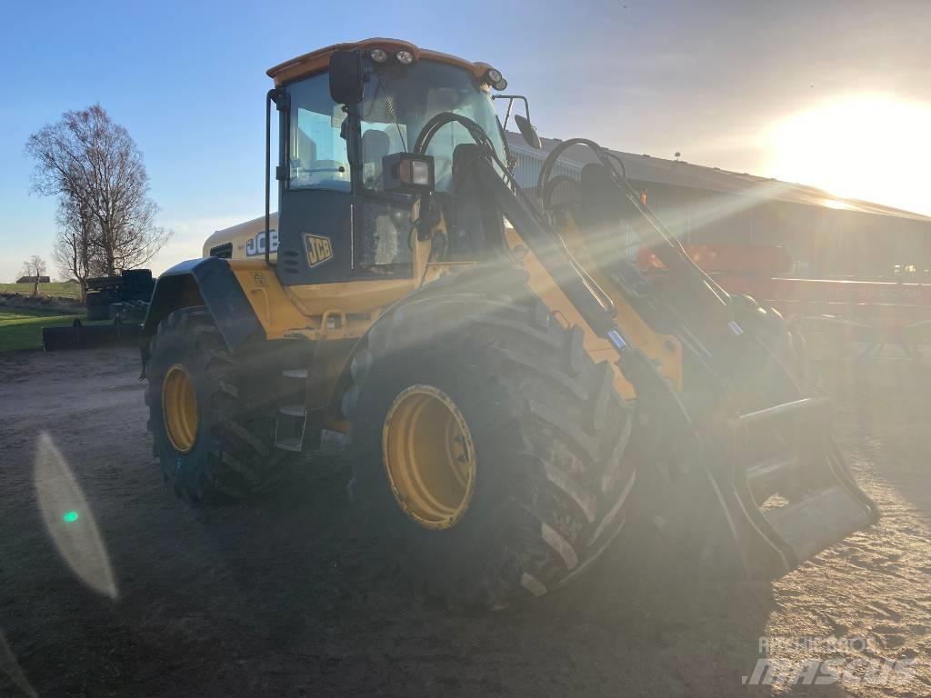 JCB 426E AGRI لوادر بعجل