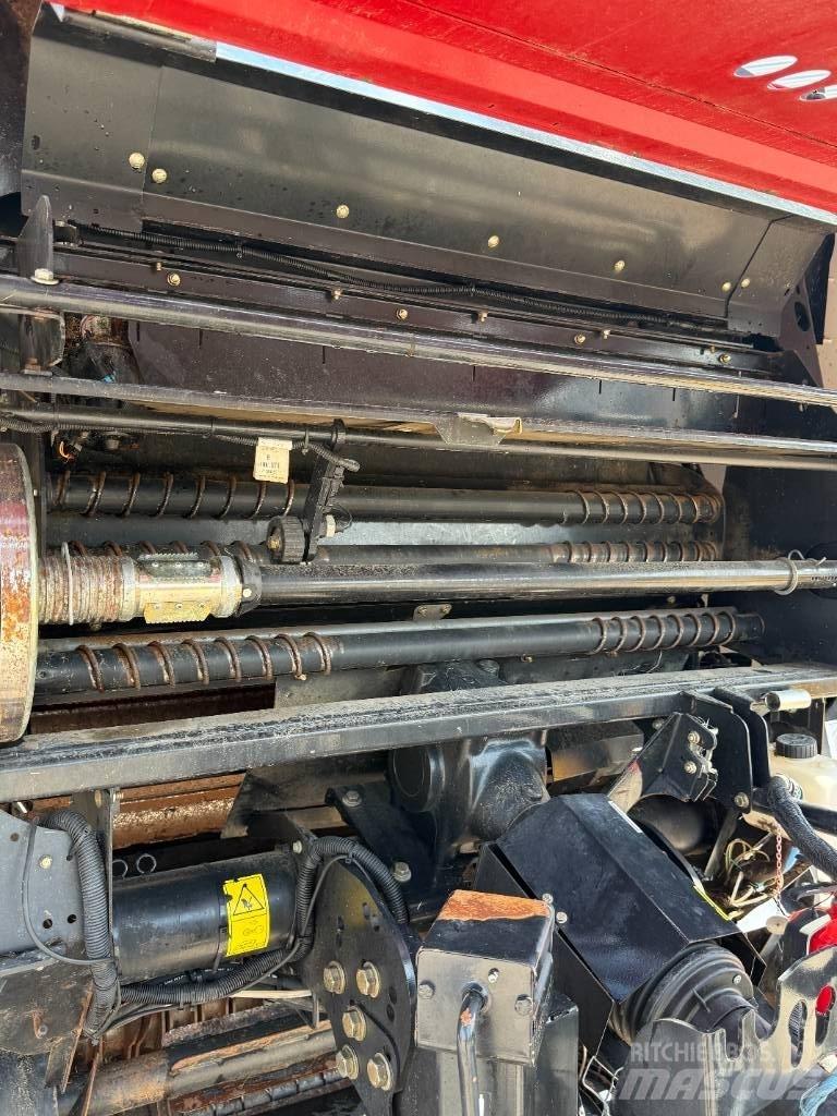 Case IH RB465 Press محزمات مستديرة