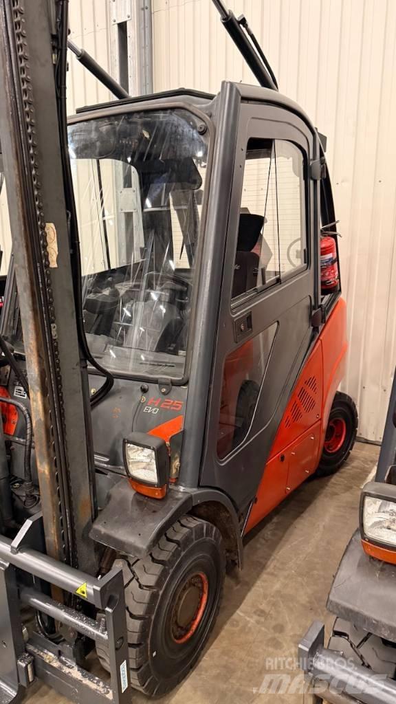 Linde H25D-02 شاحنات الديزل