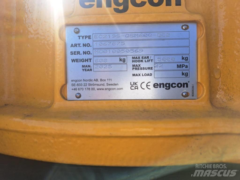 JCB 145X حفارات زحافة