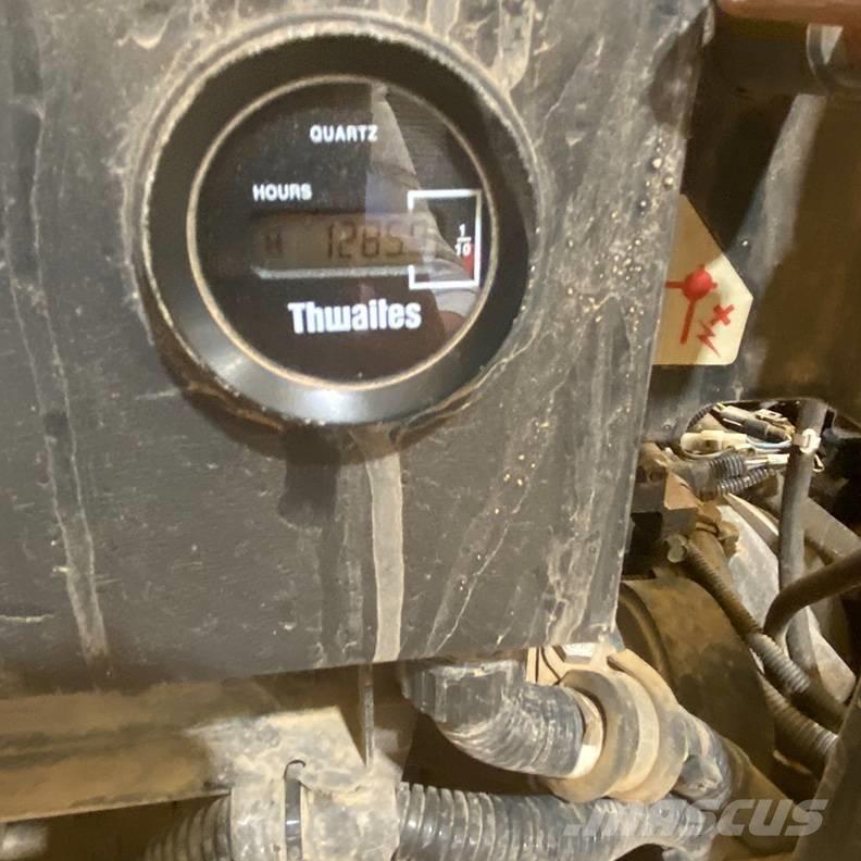 Thwaites Mach2073 عربات نقل قلابة للمواقع