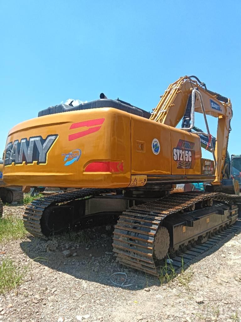 Sany SY 215 C حفارات زحافة