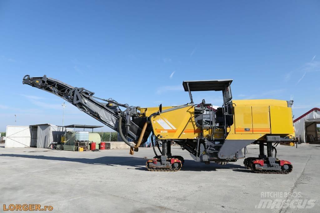 Wirtgen W 210 ماكينات الكشط البارد للأسفلت