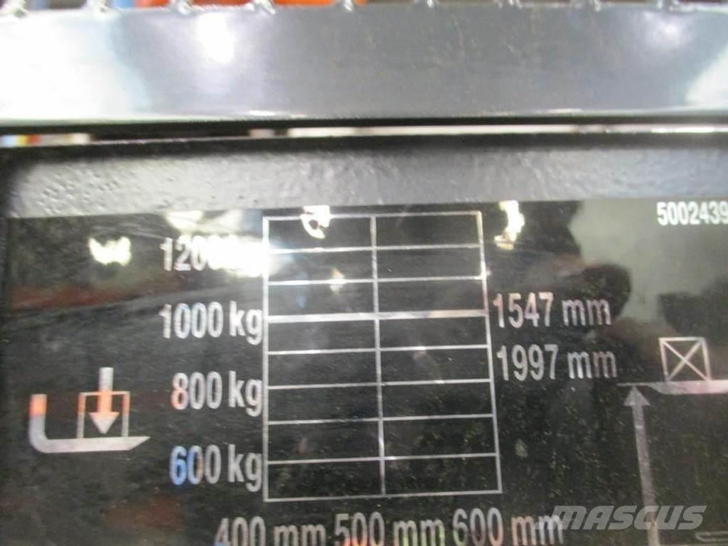 Linde L 10 معدات التكديس الجوالة