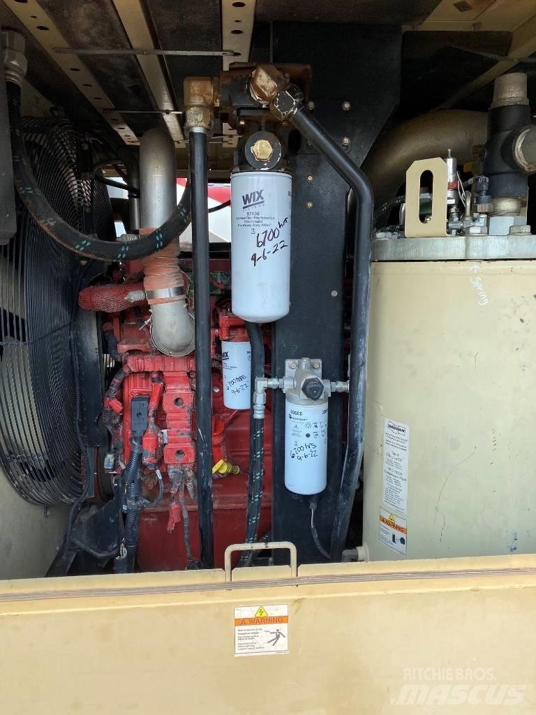 Doosan HP 750 WCU مكابس